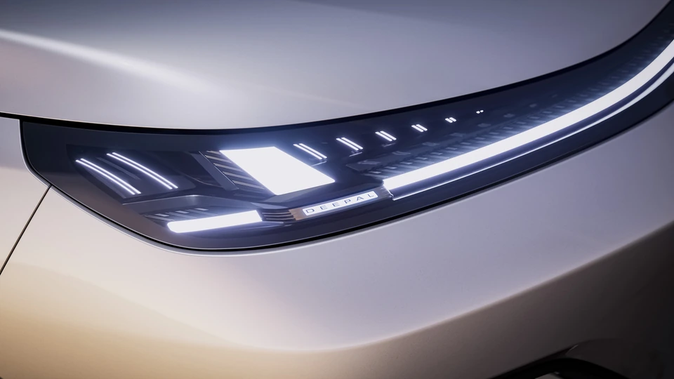 Deepal S09 — headlight detail