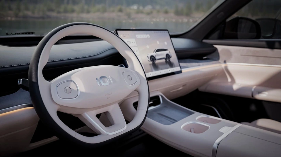 Changan Nevo Q07 — light interior and steering wheel